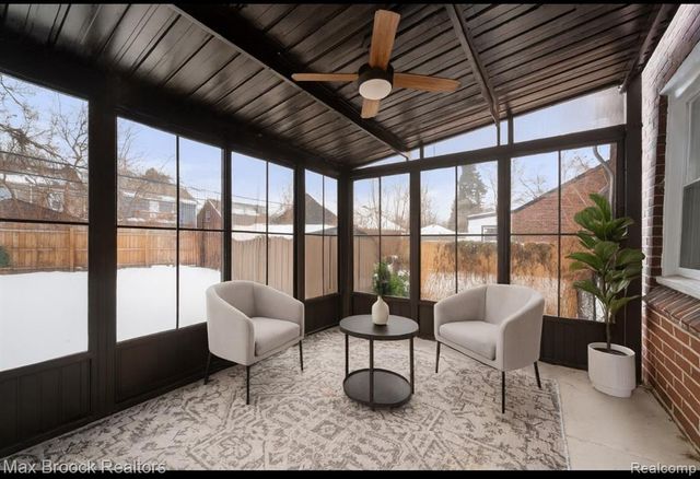 18674 San Juan Drive, Detroit, MI 48221