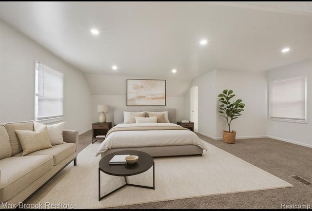 18674 San Juan Drive, Detroit, MI 48221