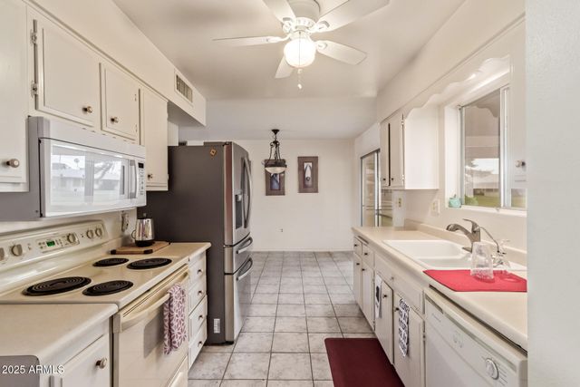 13636 N Redwood Drive, Sun City, AZ 85351