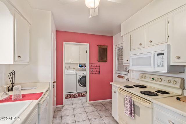 13636 N Redwood Drive, Sun City, AZ 85351