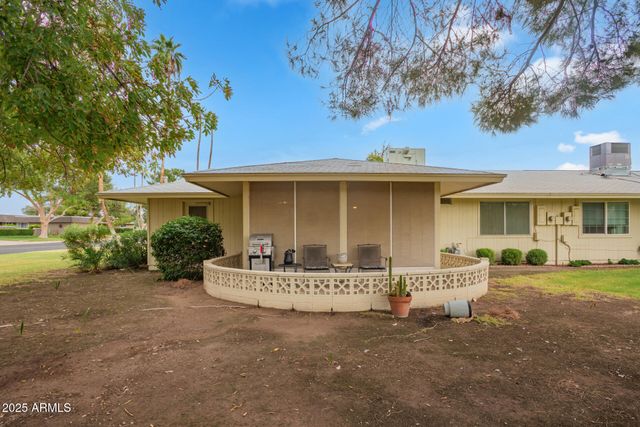 13636 N Redwood Drive, Sun City, AZ 85351