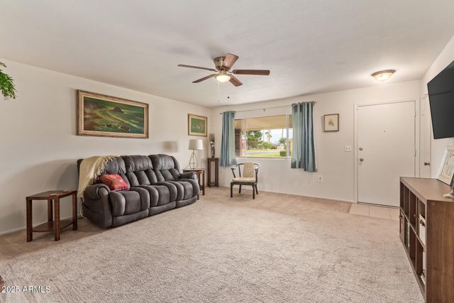 13636 N Redwood Drive, Sun City, AZ 85351