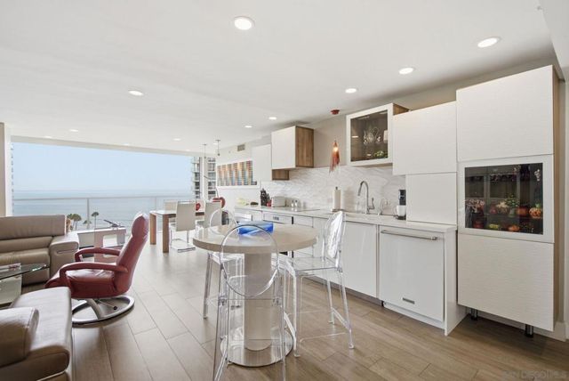 1750 Avenida Del Mundo 1008, Coronado, CA 92118