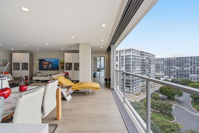1750 Avenida Del Mundo 1008, Coronado, CA 92118