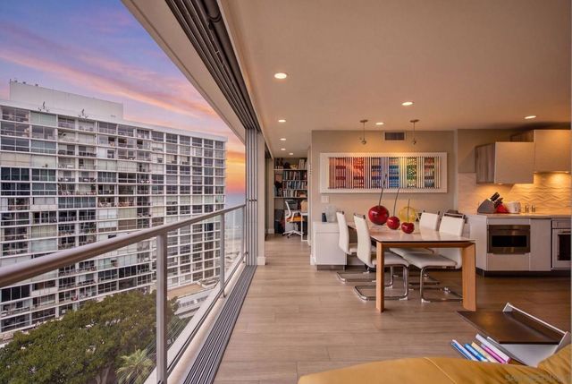 1750 Avenida Del Mundo 1008, Coronado, CA 92118