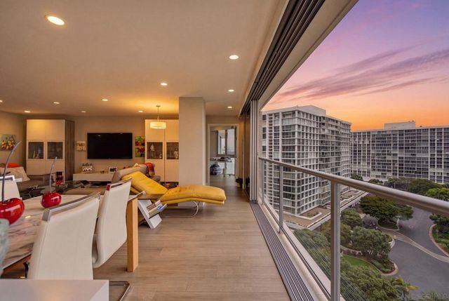 1750 Avenida Del Mundo 1008, Coronado, CA 92118