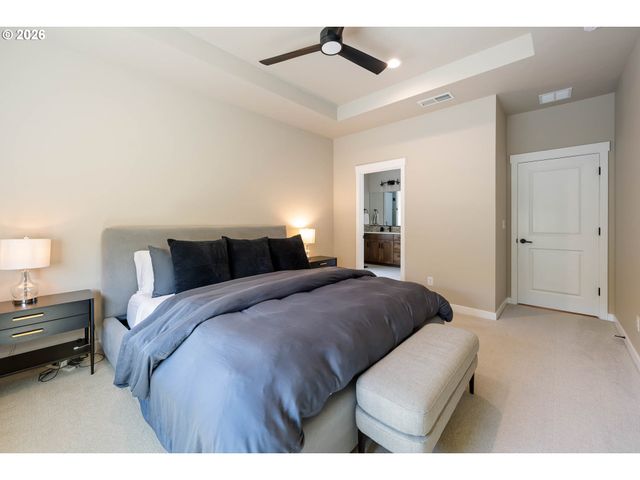 5474 Se 80TH Ave, Hillsboro, OR 97129