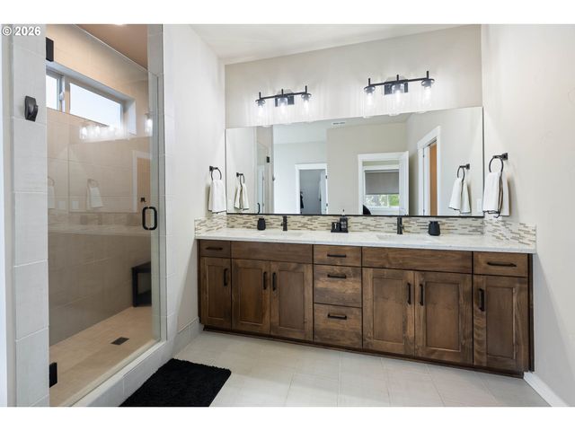 5474 Se 80TH Ave, Hillsboro, OR 97129