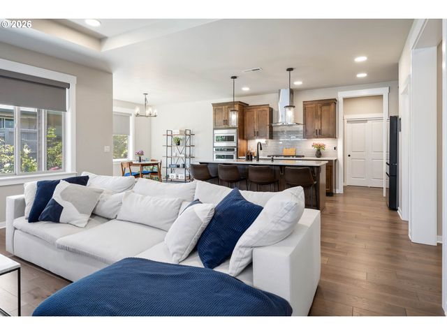 5474 Se 80TH Ave, Hillsboro, OR 97129
