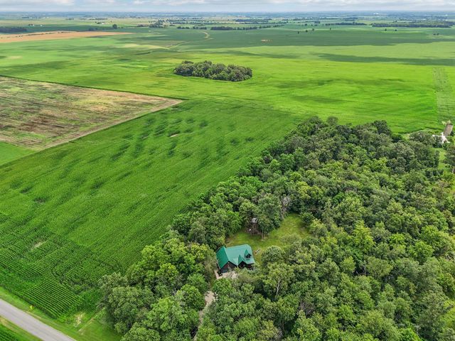 3712 Yatesville Wissler Road NE, Bloomingburg, OH 43106