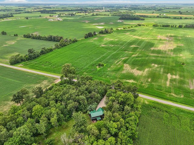3712 Yatesville Wissler Road NE, Bloomingburg, OH 43106