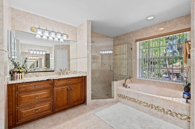 5304 NW 66th Avenue, Lauderhill, FL 33319