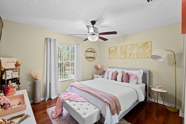 5304 NW 66th Avenue, Lauderhill, FL 33319