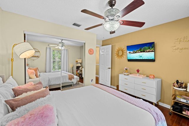 5304 NW 66th Avenue, Lauderhill, FL 33319