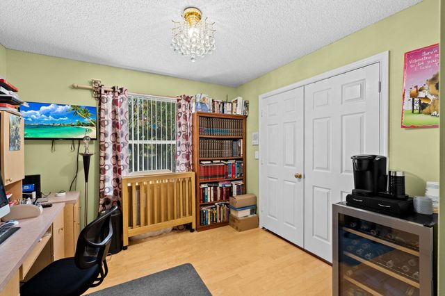 5304 NW 66th Avenue, Lauderhill, FL 33319