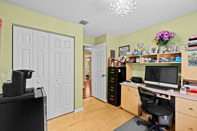 5304 NW 66th Avenue, Lauderhill, FL 33319