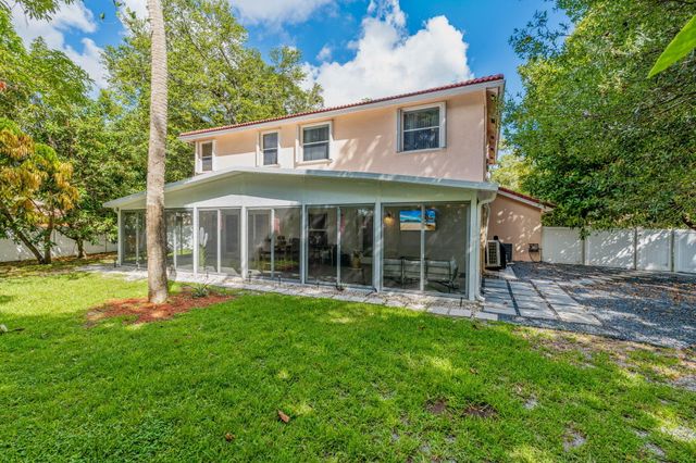 5304 NW 66th Avenue, Lauderhill, FL 33319
