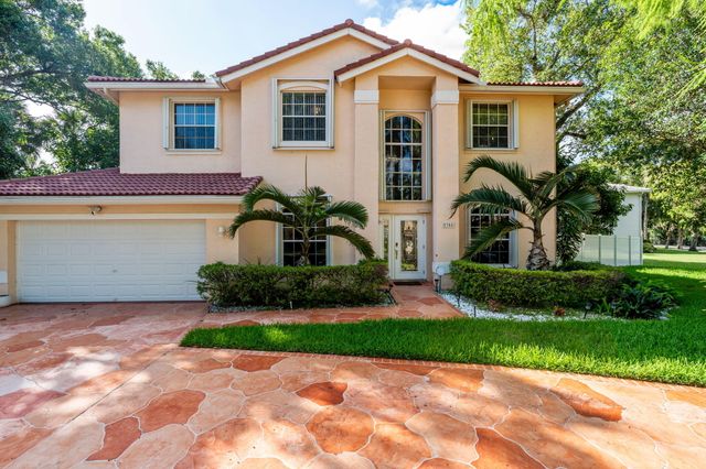 5304 NW 66th Avenue, Lauderhill, FL 33319