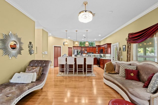 5304 NW 66th Avenue, Lauderhill, FL 33319