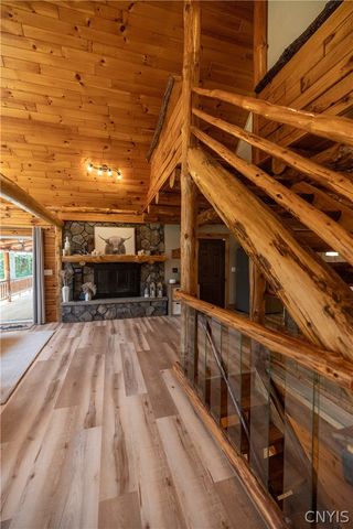 37 Hilltop Lane, Volney, NY 13069