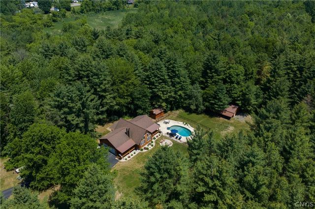 37 Hilltop Lane, Volney, NY 13069