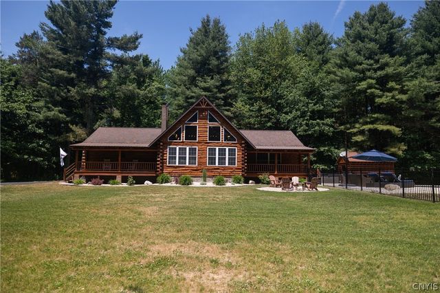37 Hilltop Lane, Volney, NY 13069