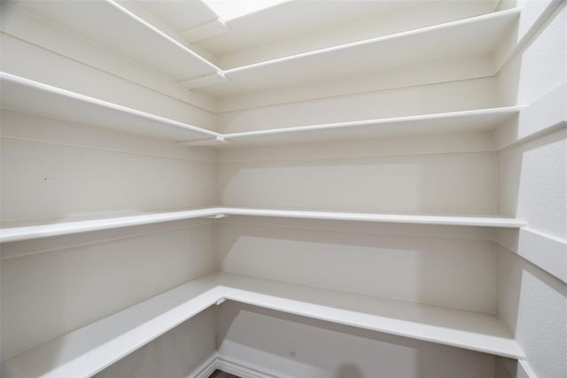 103 N Peverly Street, Whitney, TX 76692