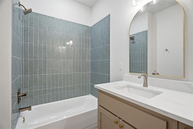 103 N Peverly Street, Whitney, TX 76692