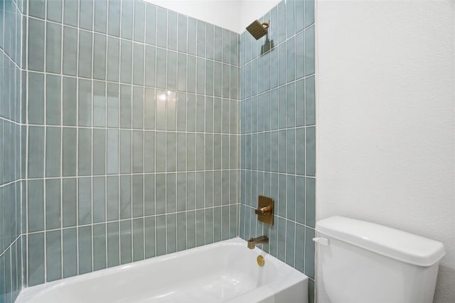 103 N Peverly Street, Whitney, TX 76692