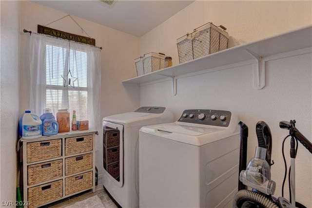 5506 Nickel Ridge Way, Las Vegas, NV 89122