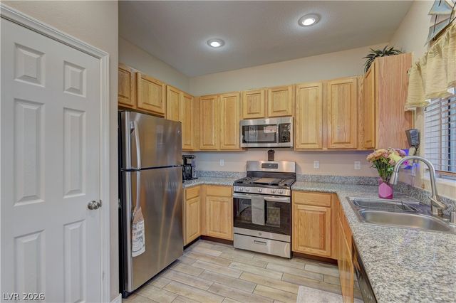 5506 Nickel Ridge Way, Las Vegas, NV 89122