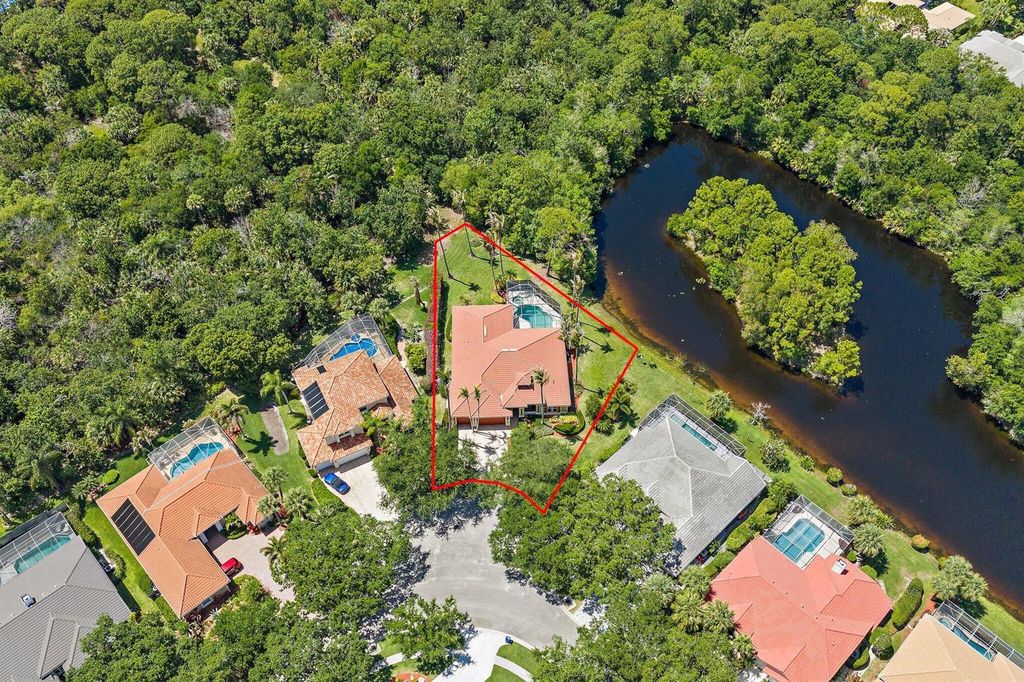 19189 Tamara Lane, Jupiter, FL 33458