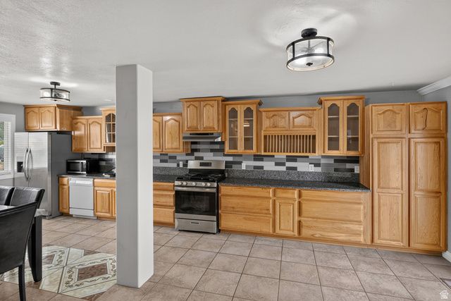 5917 S BRASS DR, Salt Lake City, UT 84118