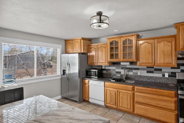 5917 S BRASS DR, Salt Lake City, UT 84118