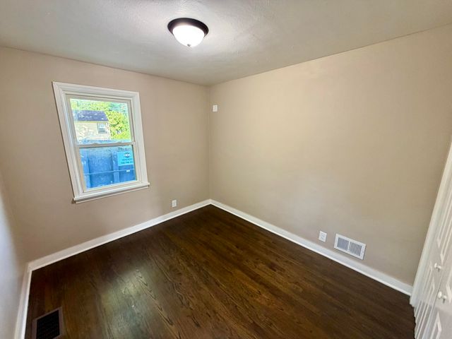 1855 W 57th Avenue, Merrillville, IN 46410