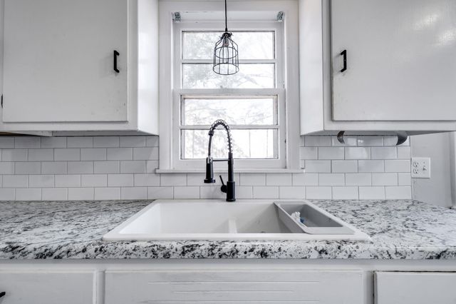 5514 Gramar St, Wichita, KS 67218