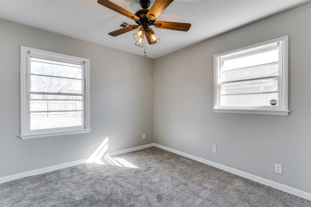 5514 Gramar St, Wichita, KS 67218