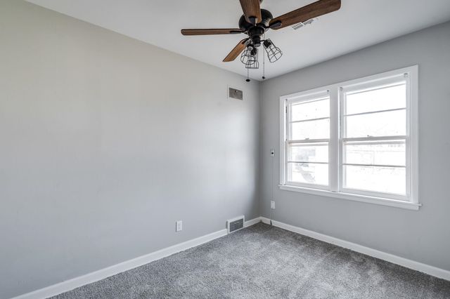 5514 Gramar St, Wichita, KS 67218