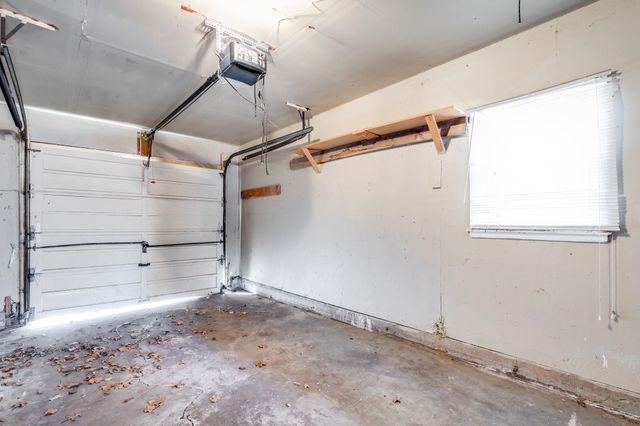 5514 Gramar St, Wichita, KS 67218