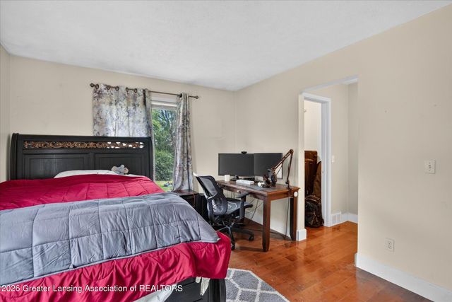 1909 Maple Shade Drive, Williamston, MI 48895