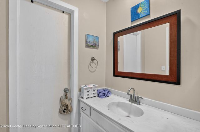 1909 Maple Shade Drive, Williamston, MI 48895