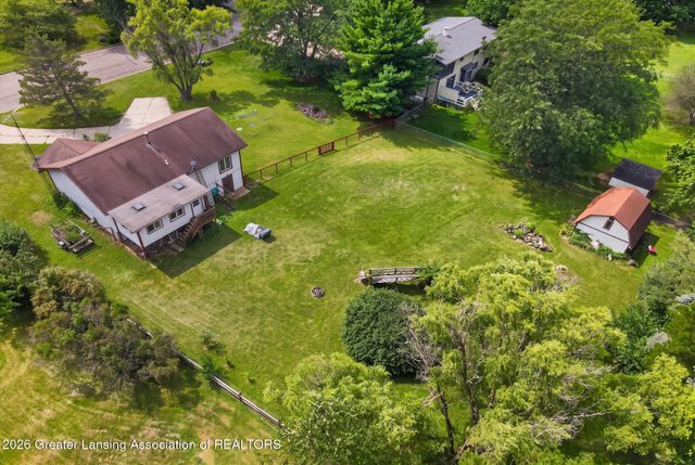 1909 Maple Shade Drive, Williamston, MI 48895