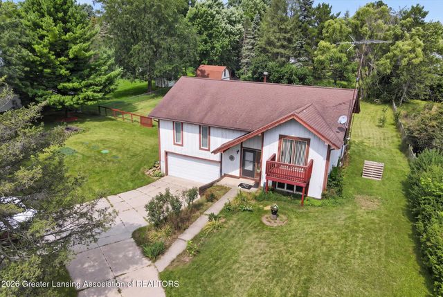 1909 Maple Shade Drive, Williamston, MI 48895