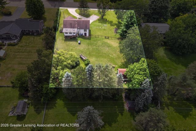 1909 Maple Shade Drive, Williamston, MI 48895