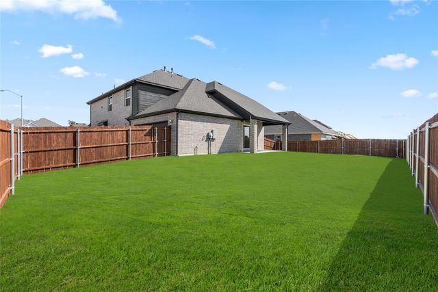 5249 Deep Creek Drive, Fort Worth, TX 76179