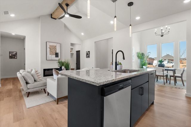 1414 Farmhouse Avenue, Wolfforth, TX 79382