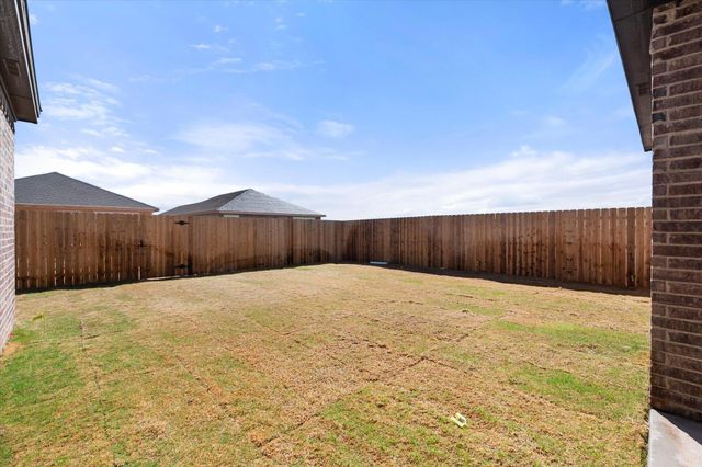 1414 Farmhouse Avenue, Wolfforth, TX 79382