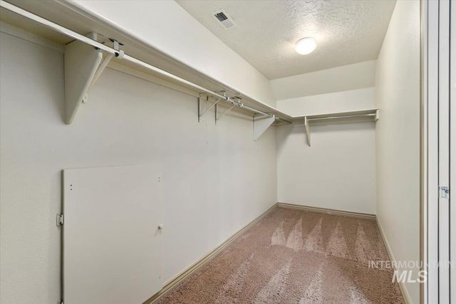 1485 W Oakhampton Drive, Eagle, ID 83616