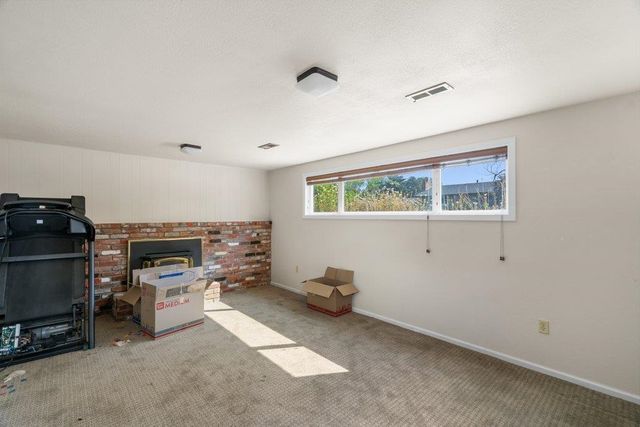 4020 S Lacey St, Spokane, WA 99223