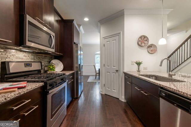 7850 Willoughby Court, Alpharetta, GA 30005